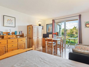 Apartment in Saint Raphael with Balcony